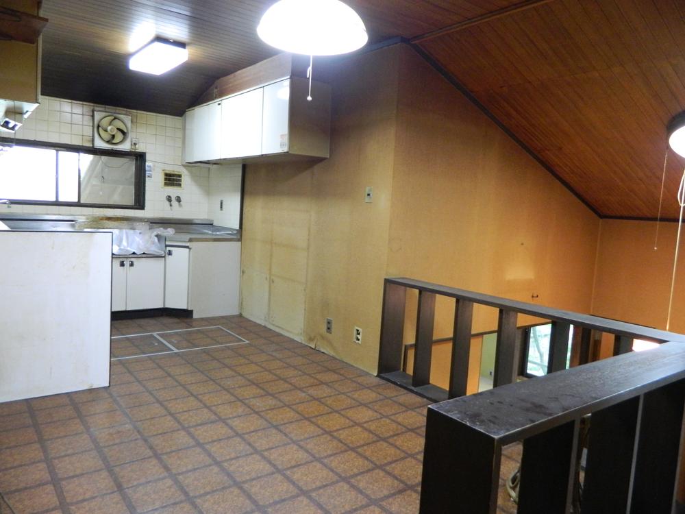 Kitchen. Local (June 2013) Shooting