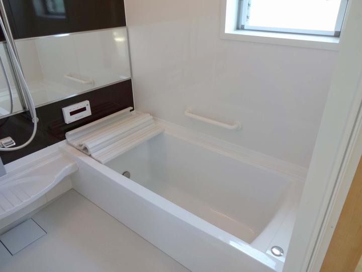 Bathroom. Indoor (September 2013) Shooting Bathing is available slowly bathing in 1 pyeong type