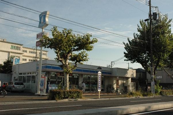 Convenience store. 271m until Lawson Koshiengoban the town shop