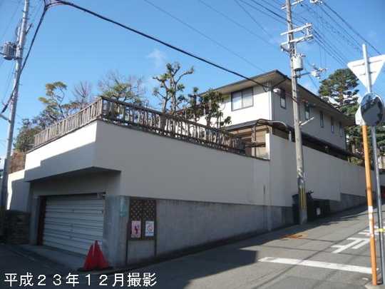 Local appearance photo