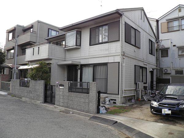 Local appearance photo. Local (11 May 2013) Shooting