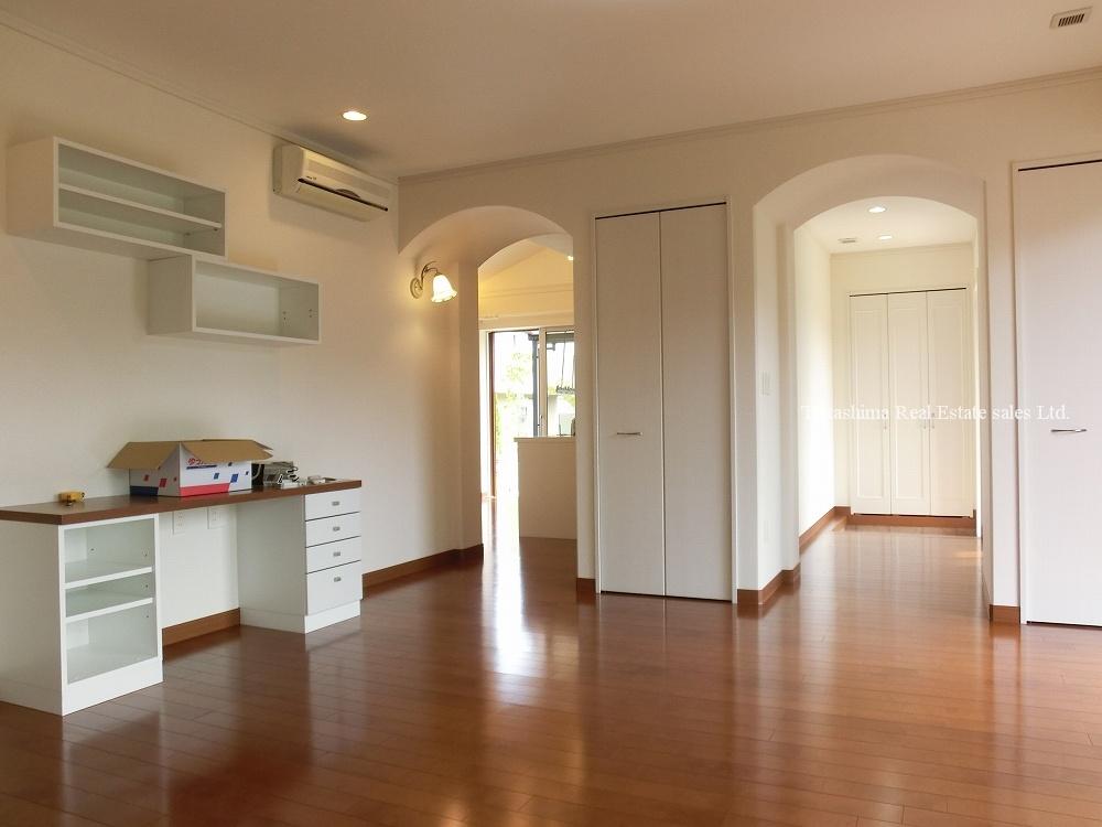 Living. Luxurious floor plan design.