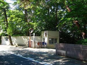 Junior high school. 1207m to private Shukugawa School junior high school (junior high school)