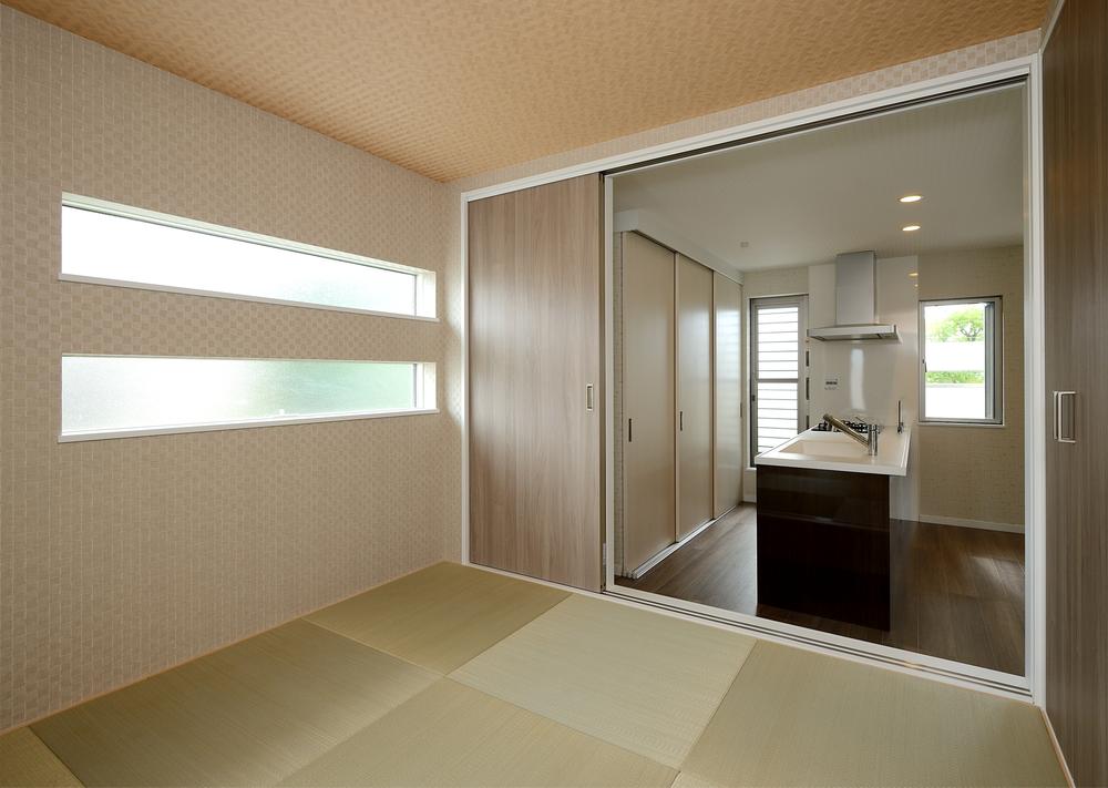 Other introspection. Japanese style room