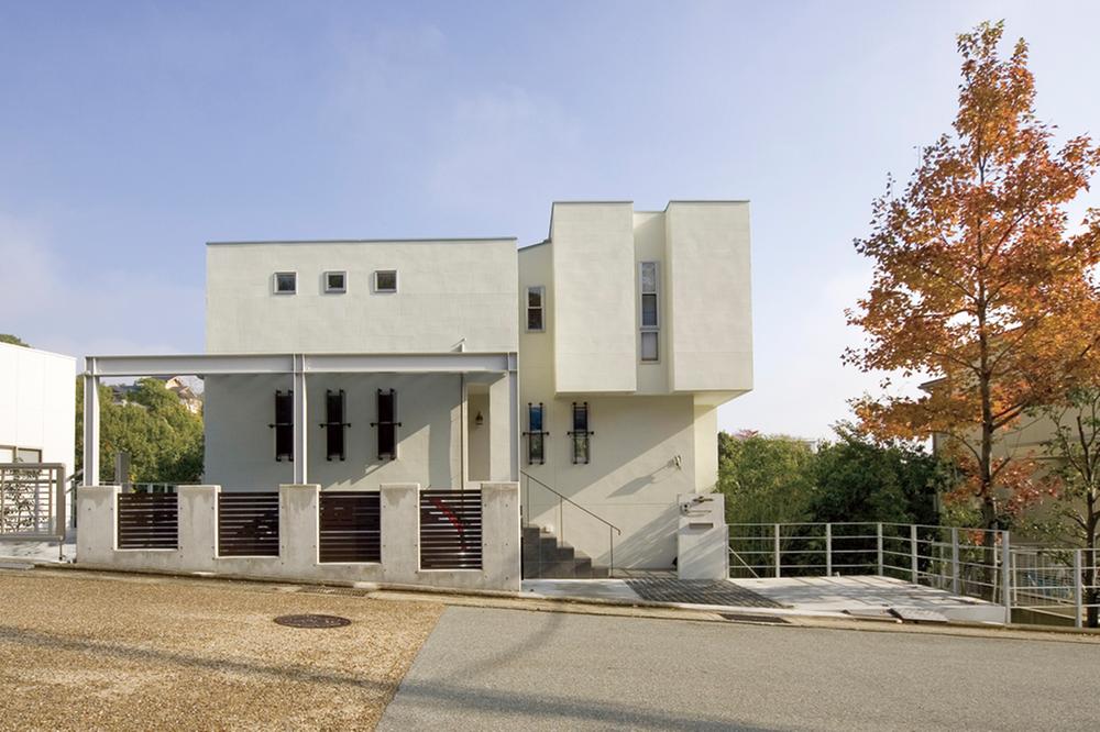 Building plan example (exterior photos). Our construction cases