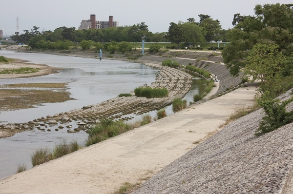 Surrounding environment. Mukogawa (7 min walk ・ About 550m)