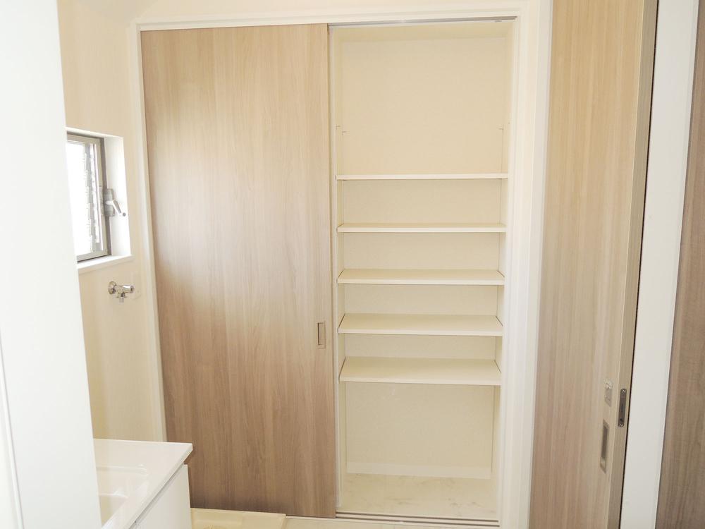 Receipt. Indoor shooting