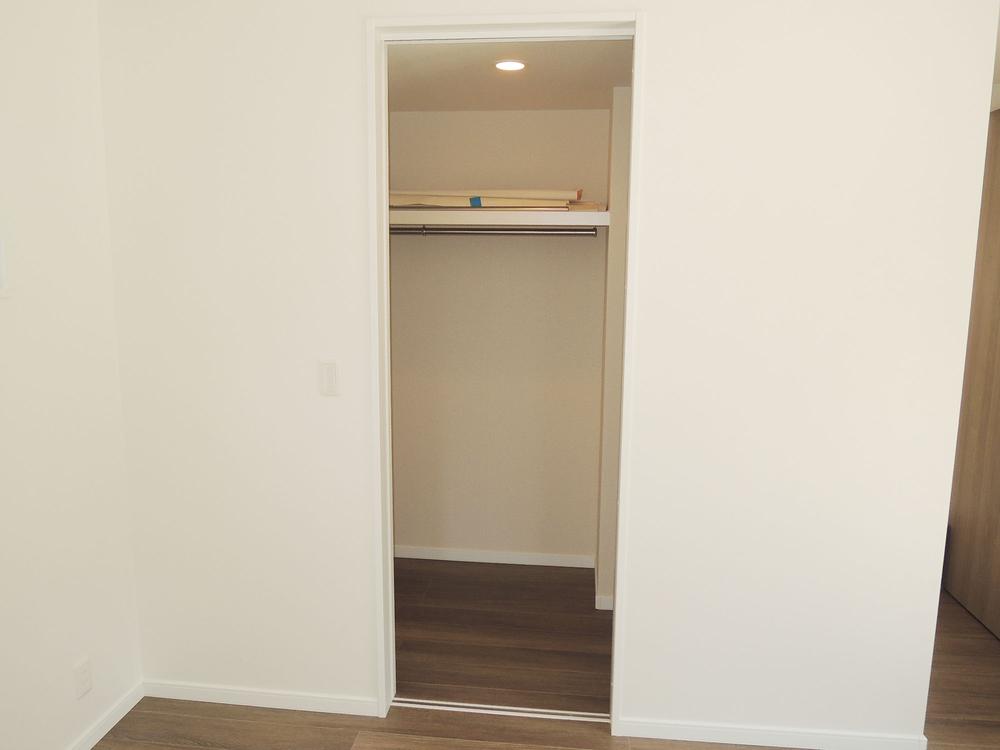 Receipt. Indoor shooting