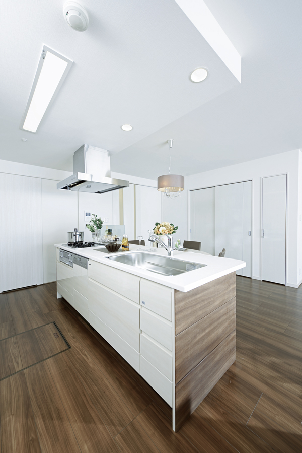 Kitchen.  [kitchen] Open island kitchen, Symbols that summarize the family. It seems to me to awaken the feeling that rich functional beauty is to challenge the new menu (I type)