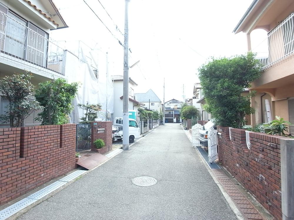 Local photos, including front road