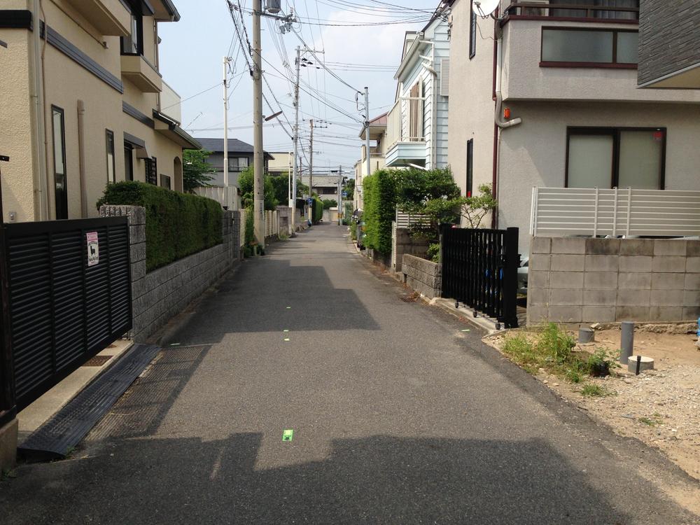 Local photos, including front road. Local (July 2013) Shooting