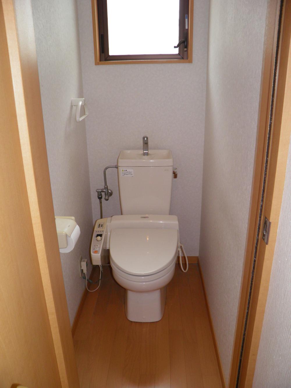 Toilet. Indoor (June 2013) Shooting