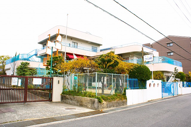 kindergarten ・ Nursery. Level upper nursery school (kindergarten ・ 77m to the nursery)