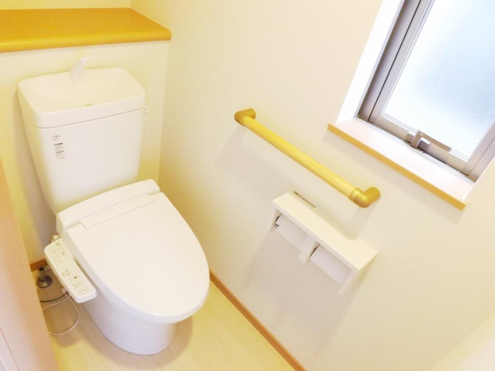 Other Equipment. Same specifications photos (toilet)