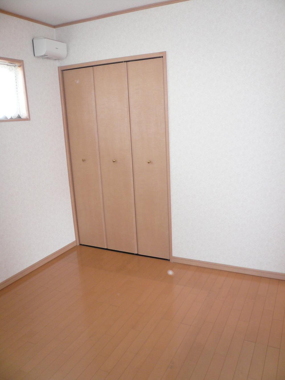 Non-living room. Second floor Western style room