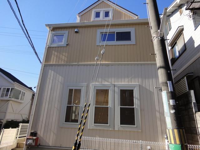 Local appearance photo. Local (12 May 2011) Shooting It is a quiet residential area.