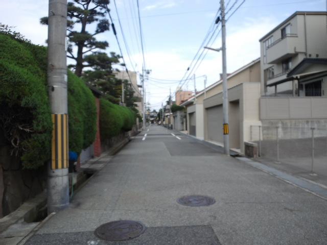 Local photos, including front road. Local (February 2013) Shooting