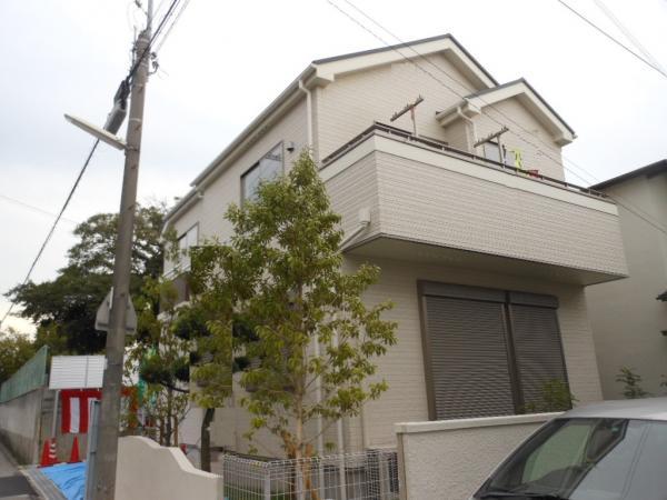 Building plan example (exterior photos). Building plan: price 12100000 yen (tax included) Area 103.09m2