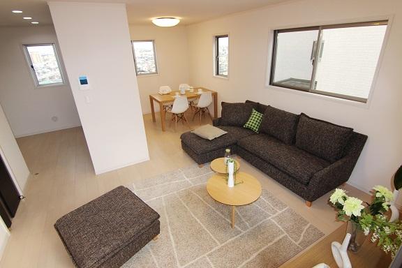 Living. Model room LDK (9 Building)