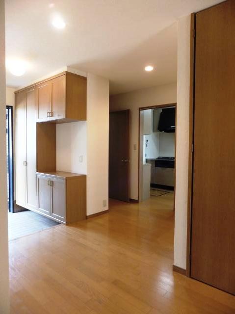 Entrance. Entrance hall