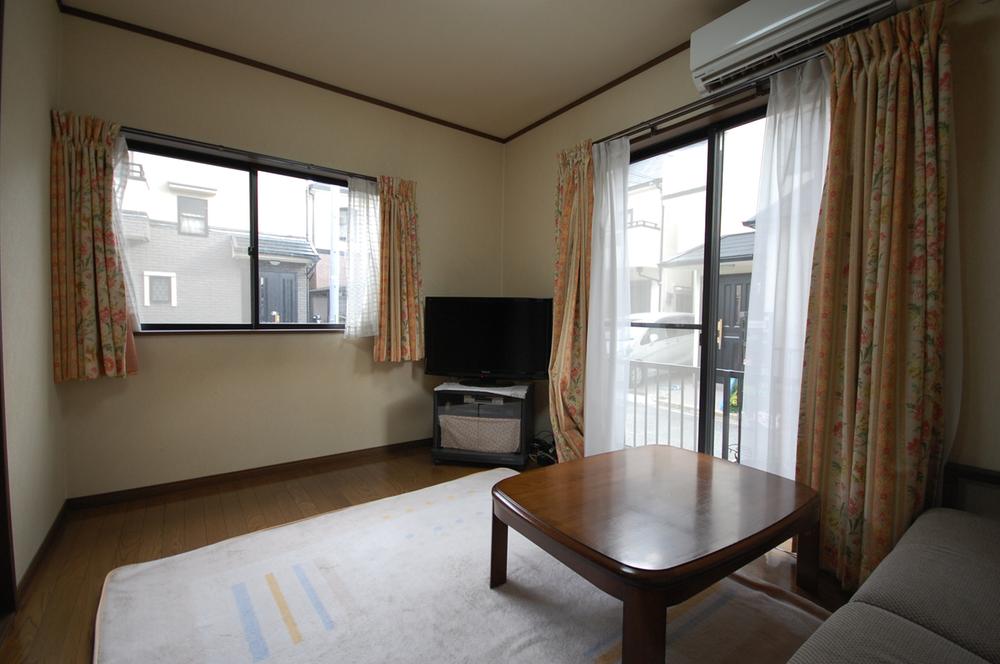 Living. Indoor (12 May 2013) Shooting