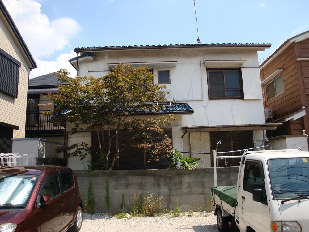 Local appearance photo. Local (10 May 2013) Shooting South side is open area.