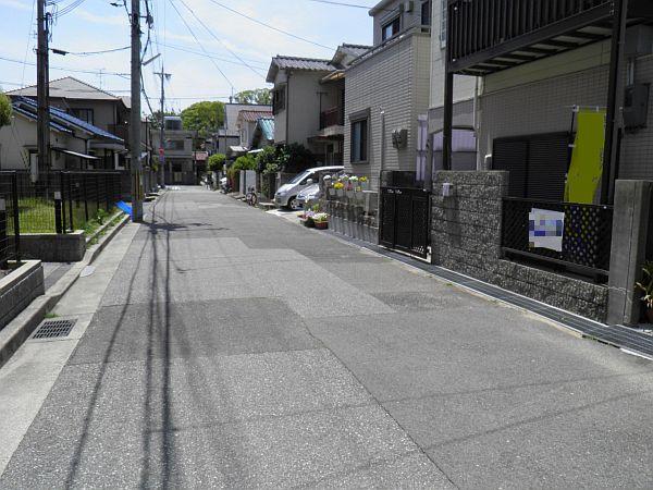 Local appearance photo. Local (11 May 2013) Shooting