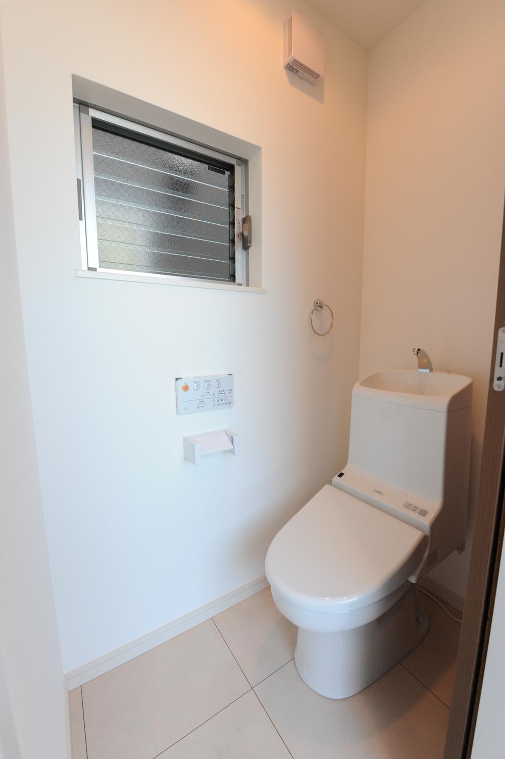 Same specifications photos (Other introspection)