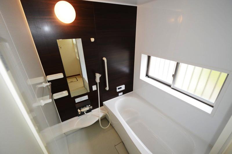 Bathroom. Indoor (July 2013) Shooting