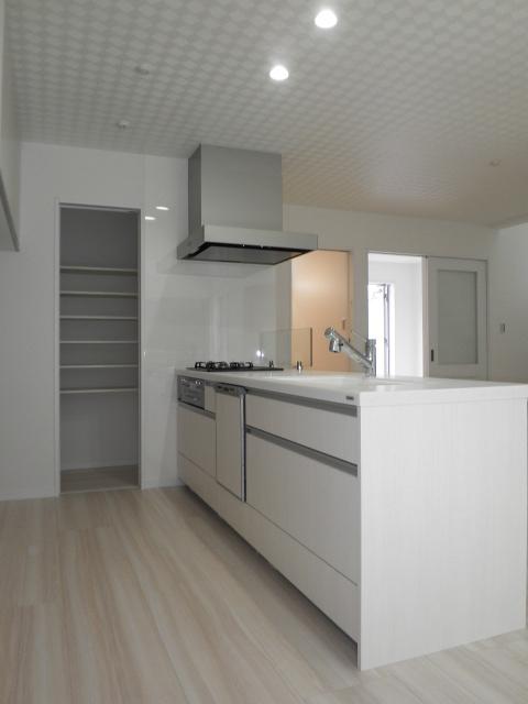 Kitchen. Kitchen (12 May 2013) Shooting