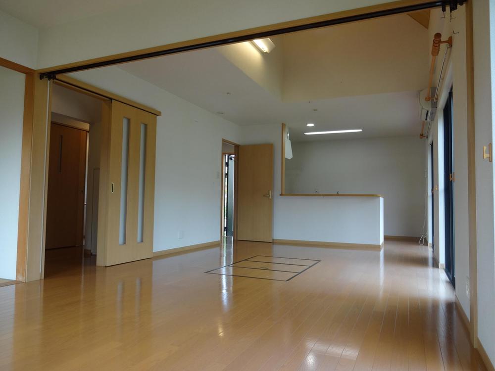 Living. Indoor (June 2013) Shooting