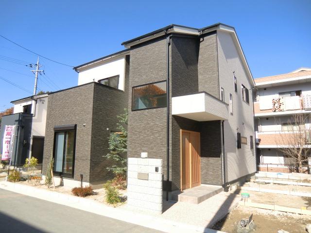 Local appearance photo. Local photos (appearance) south-facing balcony, Parking two Allowed