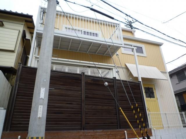 Local appearance photo