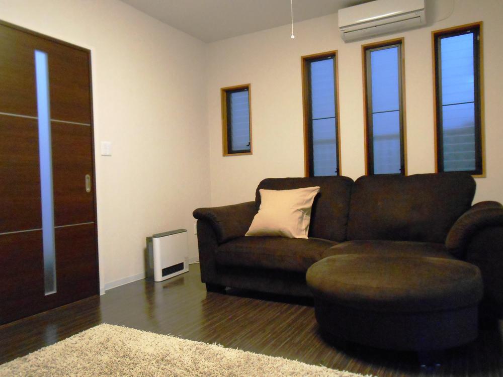 Living. Indoor (12 May 2013) Shooting