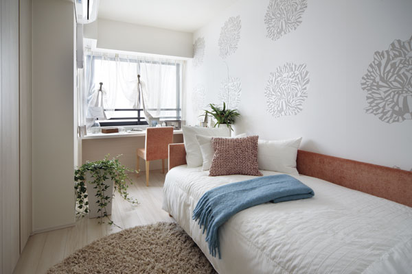 Interior.  [Children's room] Children's room is, It has become a space to forget the time in the pleasure of learning and hobbies ( ※ )