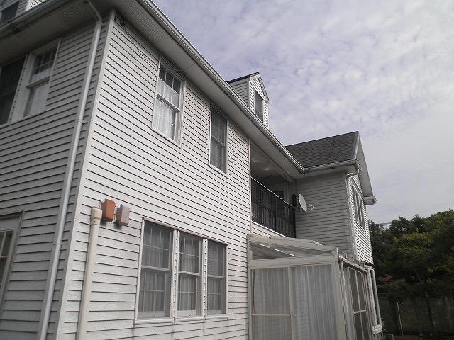 Local appearance photo. It is the room carefully your