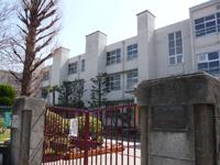 Junior high school. Gakubun until junior high school 560m