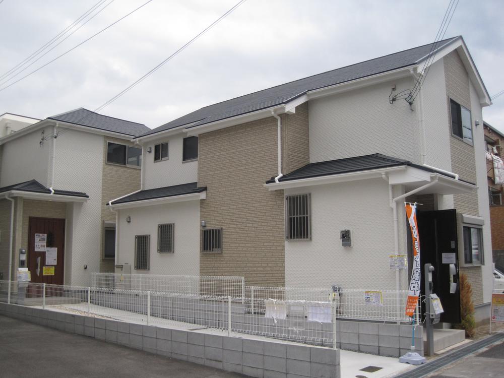 Same specifications photos (appearance). Same specifications appearance