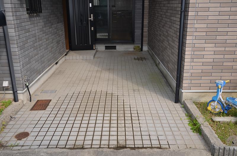 Parking lot. Local (April 2013) Shooting