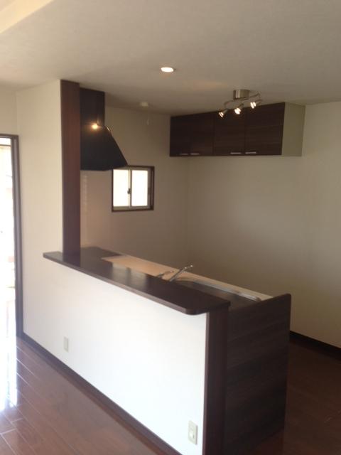 Kitchen. Dish washing dryer with system kitchen is the face-to-face.