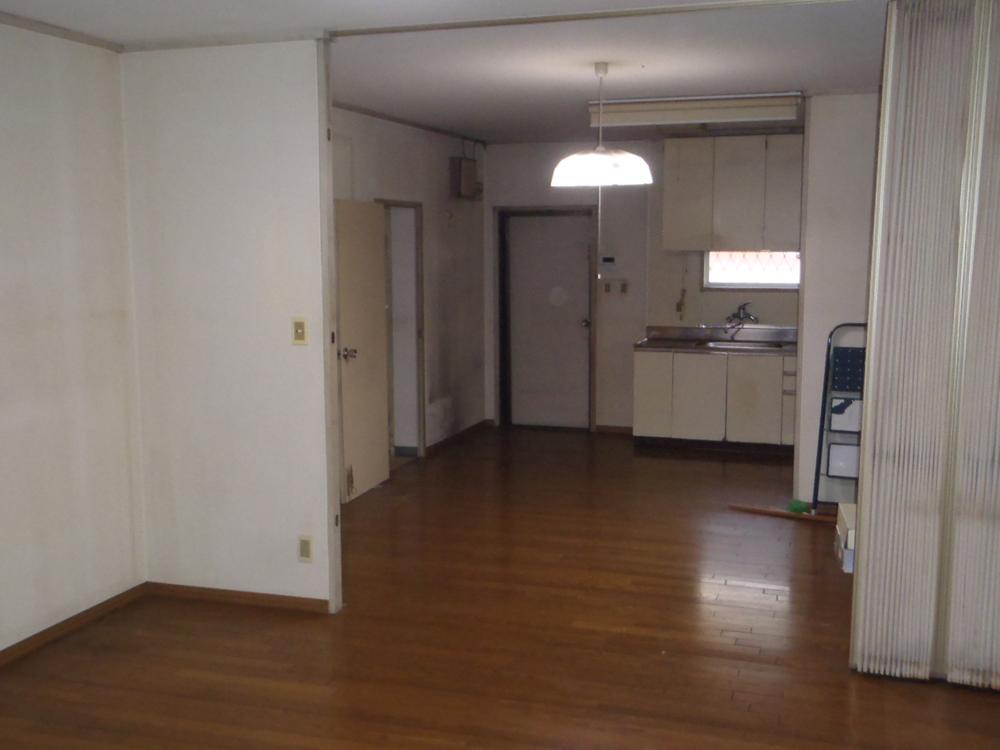 Living. Room (May 2013) Shooting