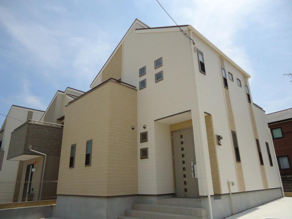 Local appearance photo. Local (August 2013) Shooting