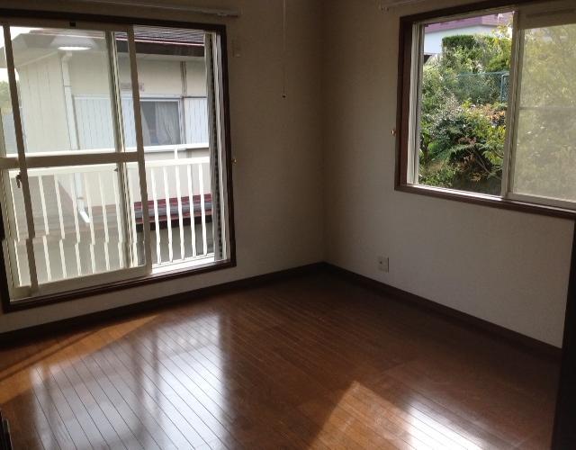 Non-living room. Western-style 7 Pledge