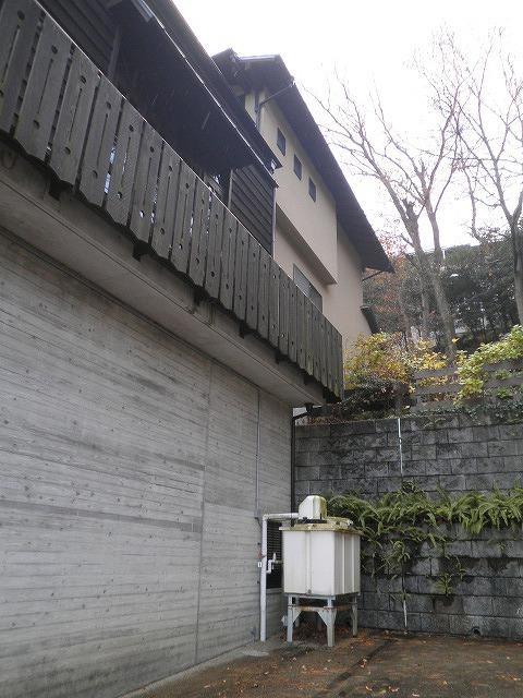 Local appearance photo. Current Status vacant house