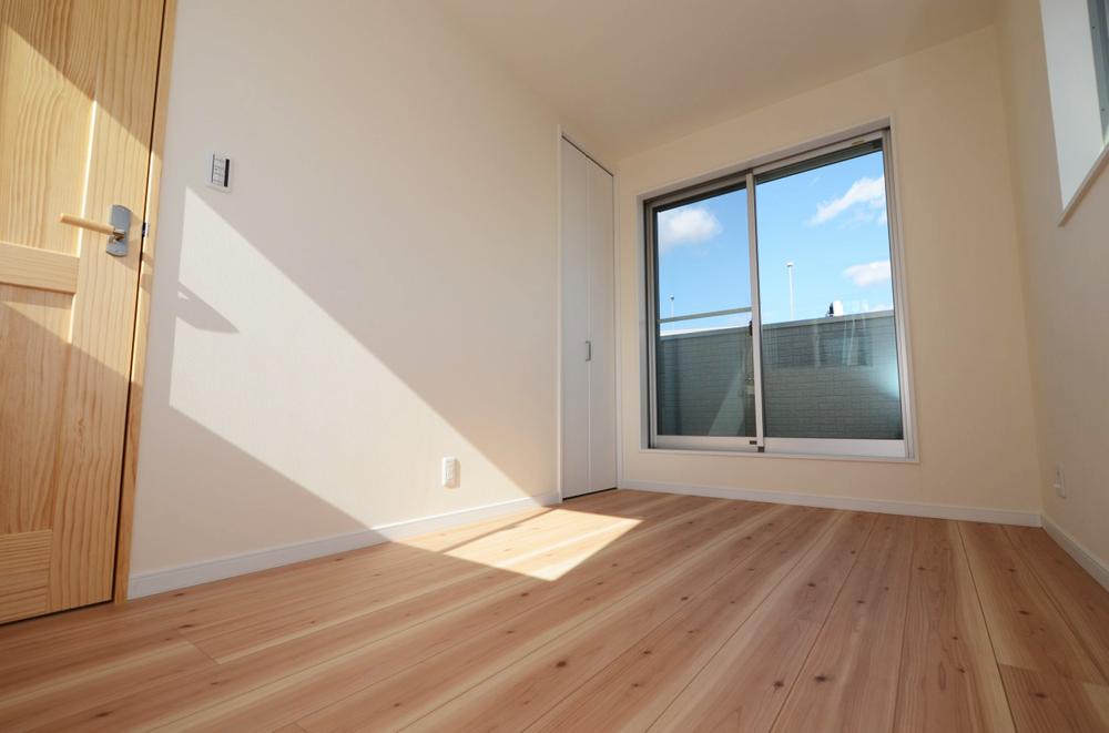 Non-living room. Indoor (11 May 2013) Shooting