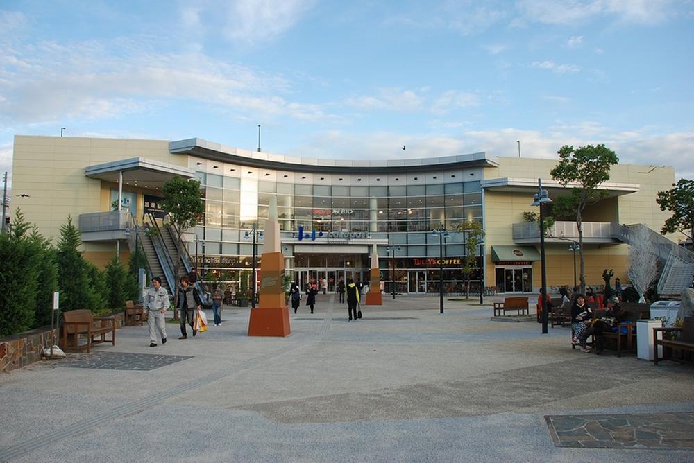 Shopping centre. Rarapo - and 1500m to Koshien