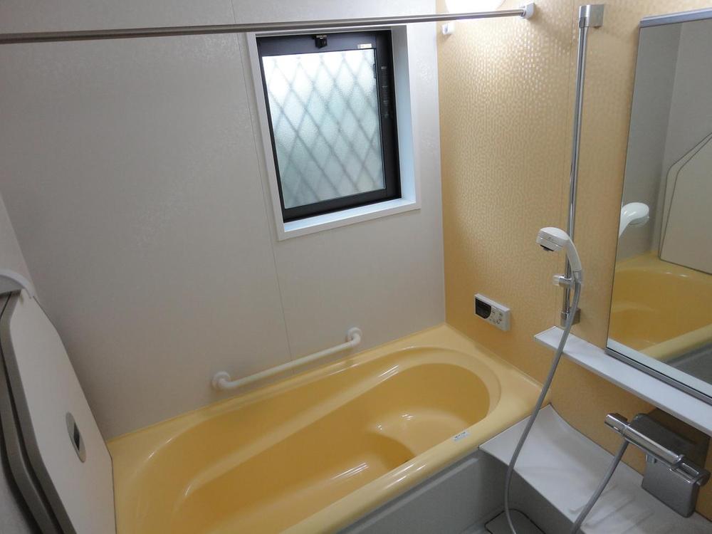 Bathroom. Room (August 2013) Shooting