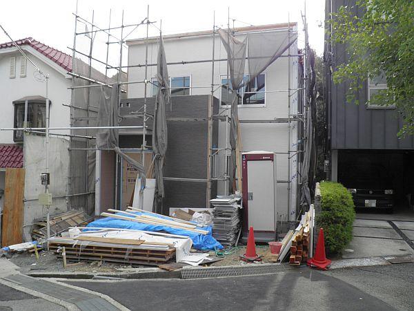 Local appearance photo