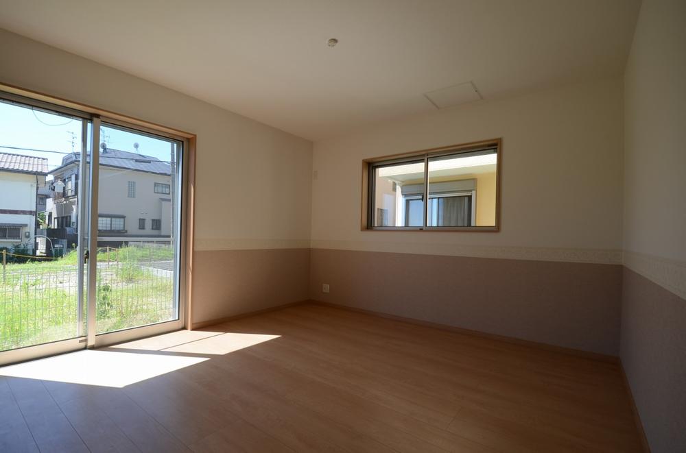 Non-living room. Indoor (September 2013) Shooting