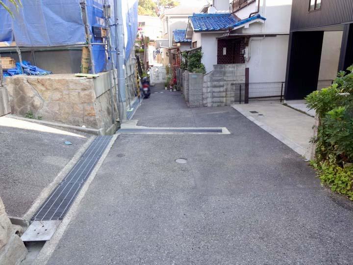 Local photos, including front road. Local (12 May 2013) Shooting